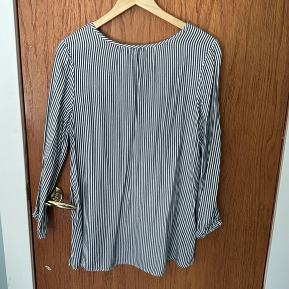 Embroidered Long Sleeve - Picture 4 of 5